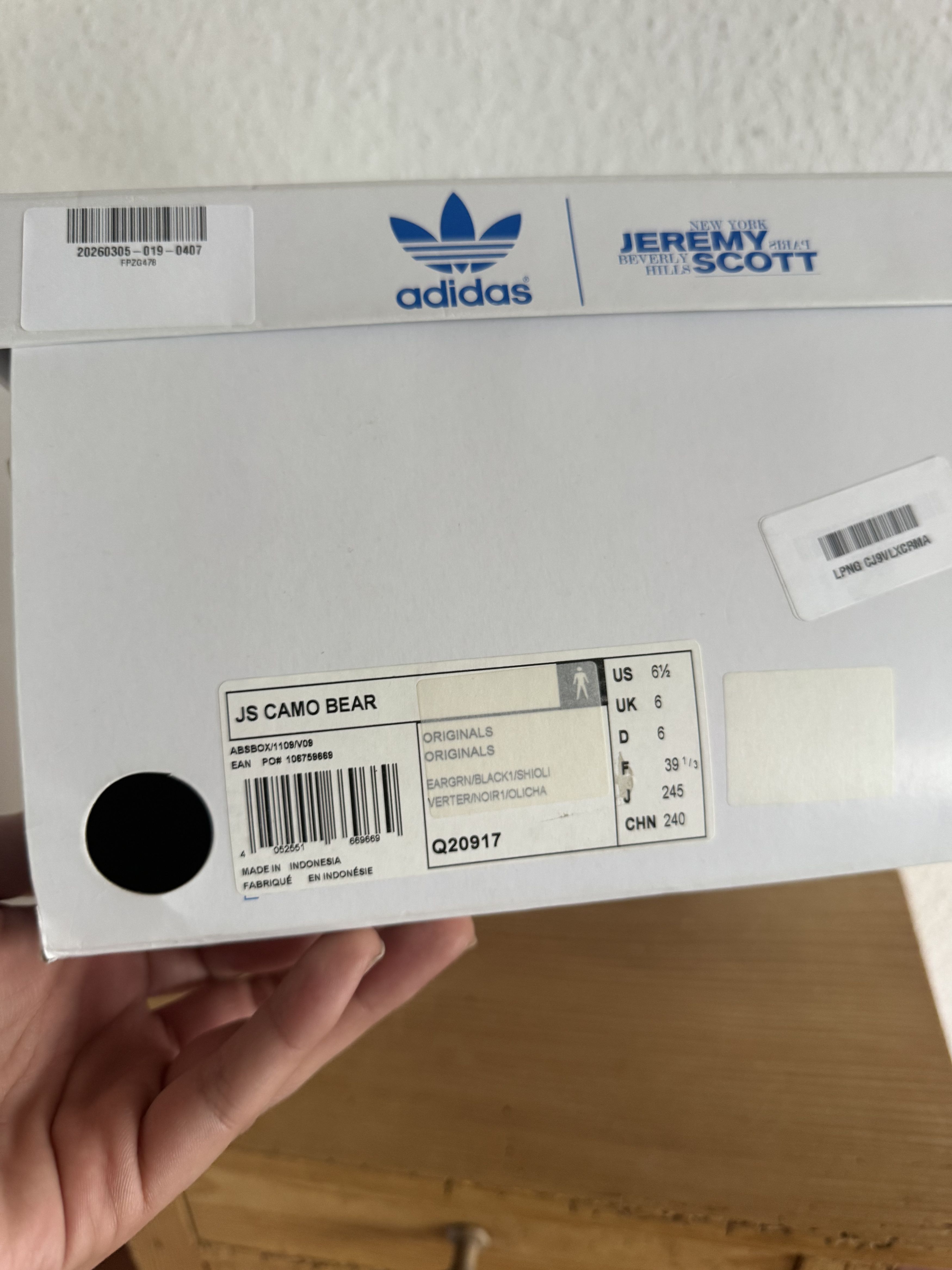 Adidas × Jeremy Scott JS Camo Teddy Bear Sneakers Size US 6.5 / EU 39-40 - 22 Thumbnail