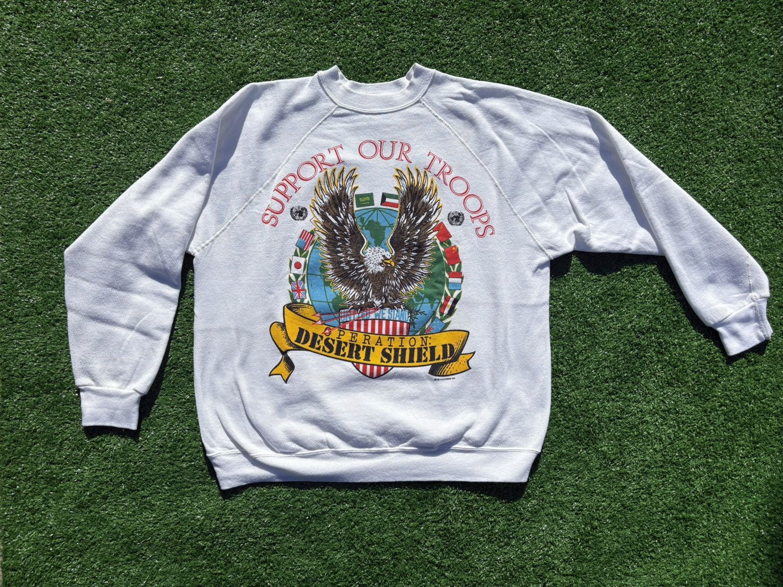 Vintage Vintage 1991 Operation Desert Storm Crewneck Size US L / EU 52-54 / 3 - 1 Thumbnail