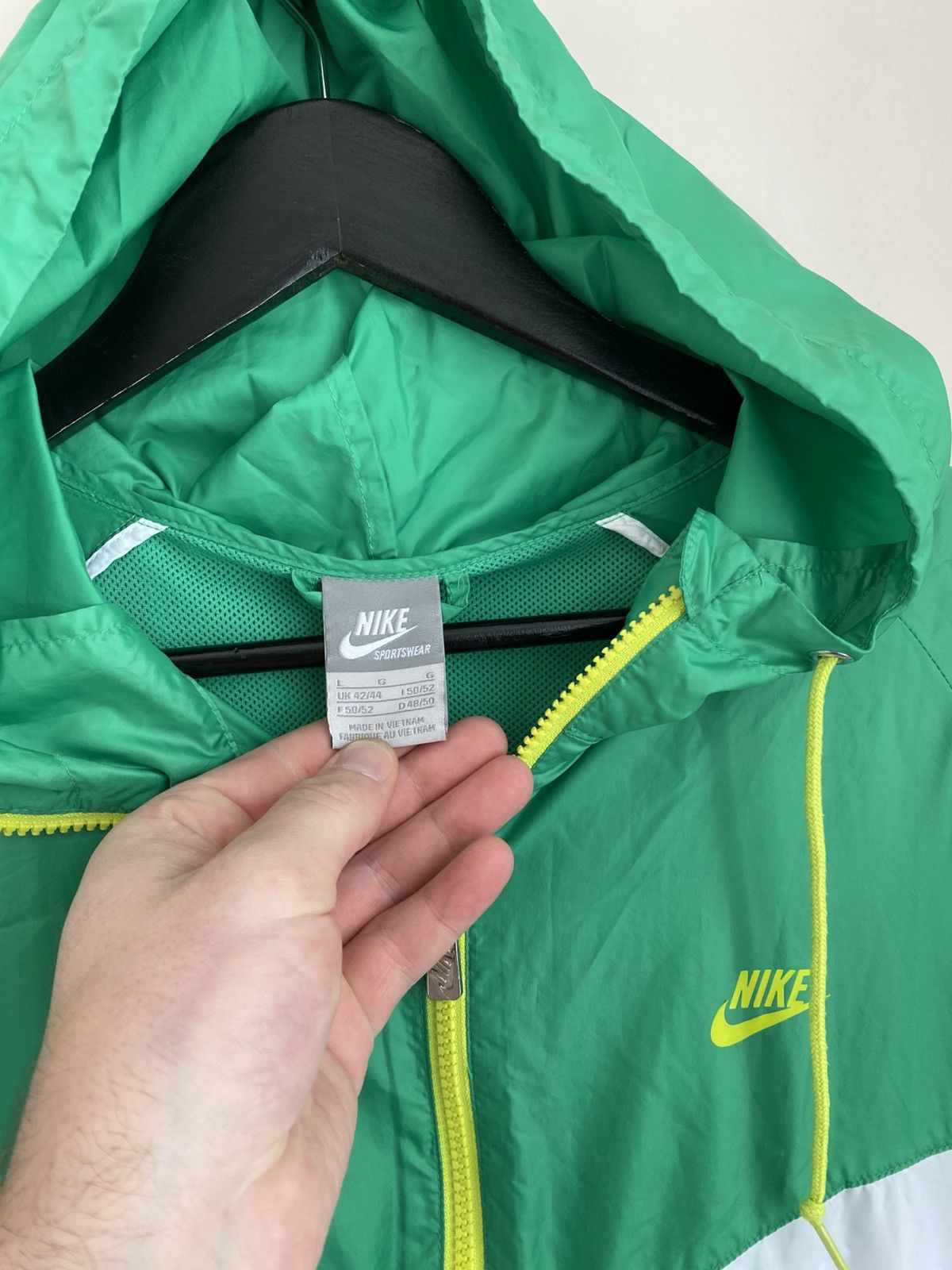 Nike Nike Men's Vintage Windbreaker Size US L / EU 52-54 / 3 - 3 Thumbnail