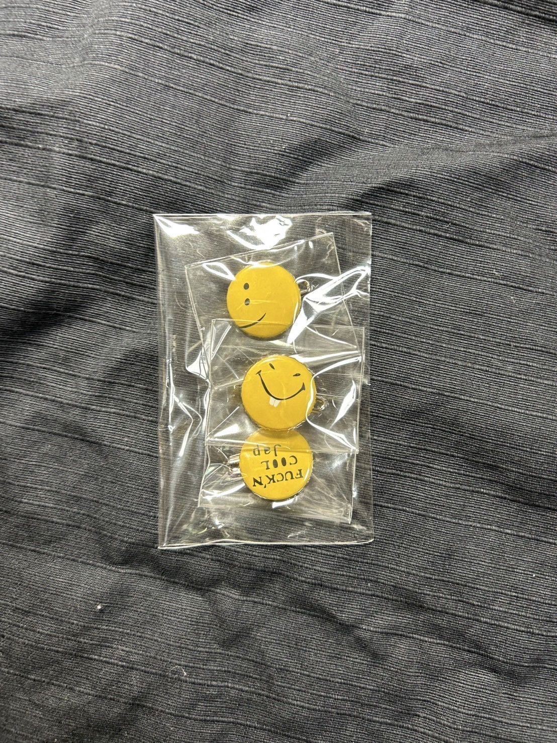 Kapital Kountry Kapital smiley Badge smile Size ONE SIZE - 1 Preview
