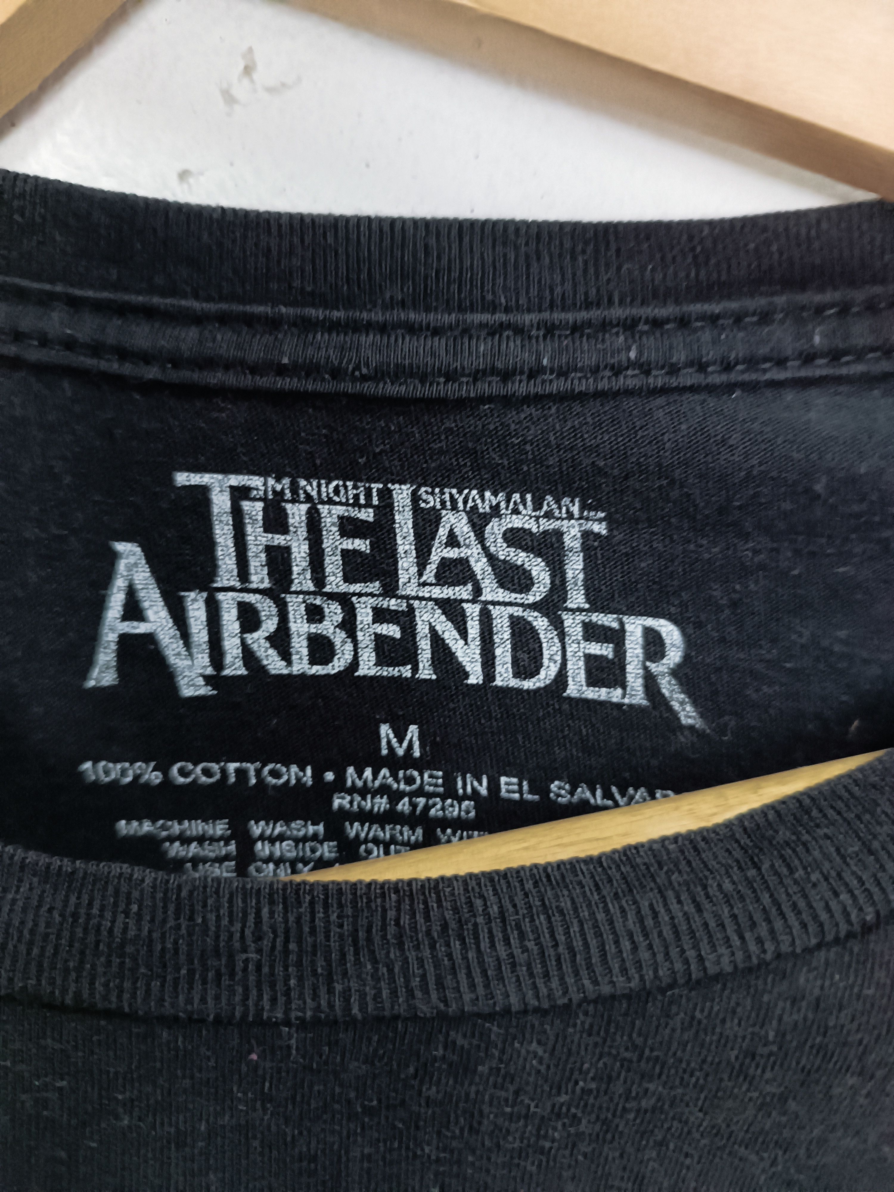 Anime VINTAGE THE LAST AIRBENDER AVATAR SHYAMALAN TEE VERY RARE Size US M / EU 48-50 / 2 - 7 Thumbnail