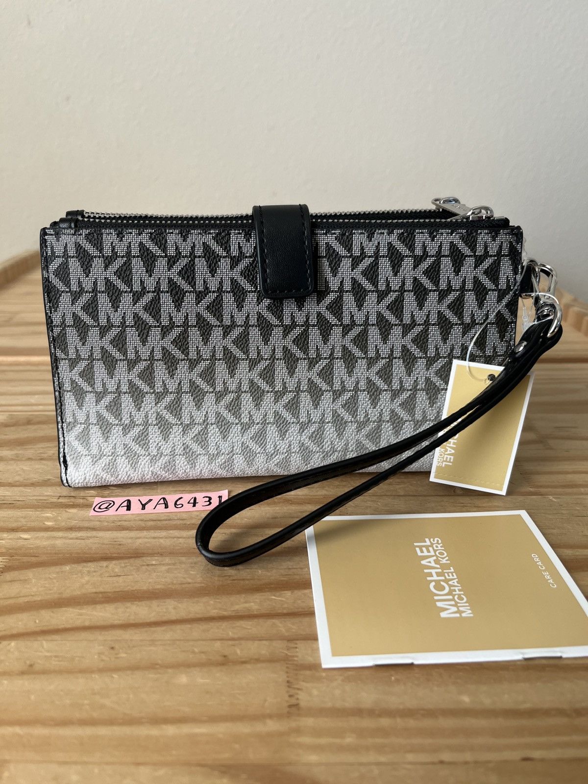 Michael Kors Michael Kors wallet Size ONE SIZE - 3 Thumbnail