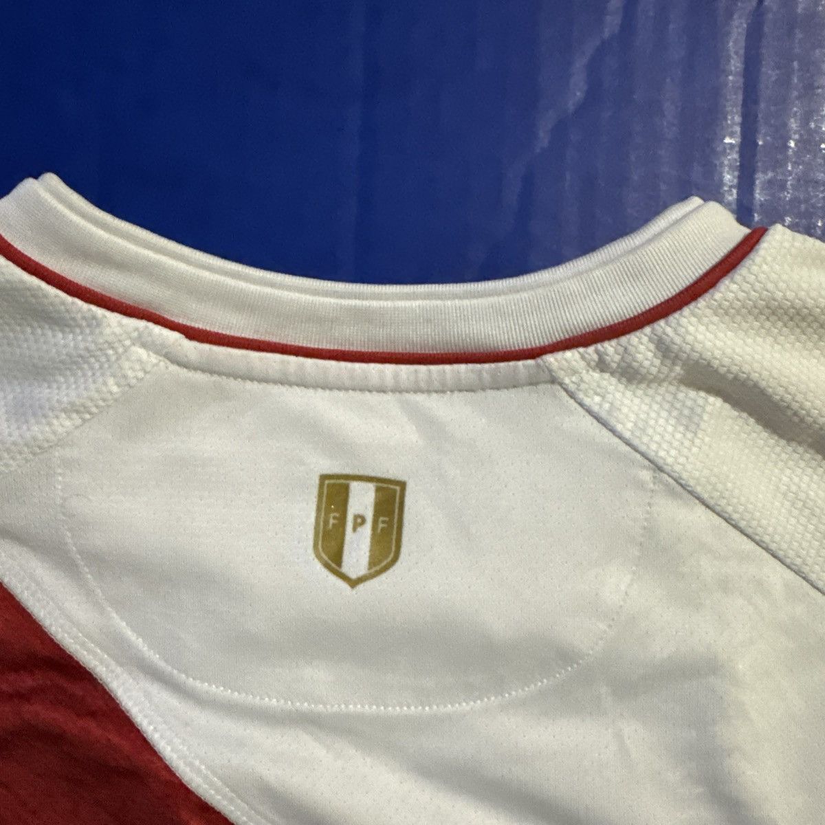 Other 2022 Peru Jersey Size US L / EU 52-54 / 3 - 6 Thumbnail