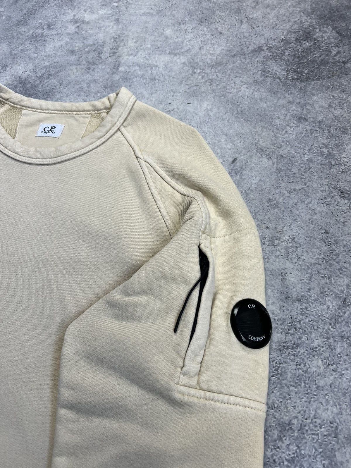 C.P. Company CP company pale yellow jumper Size US S / EU 44-46 / 1 - 2 Thumbnail