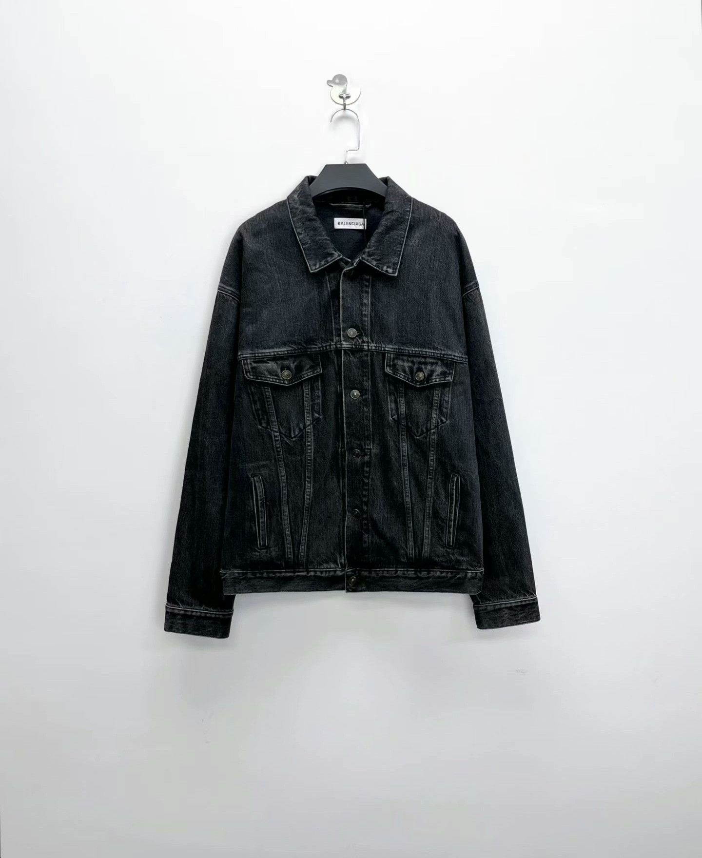 Balenciaga balenciaga black distressed denim jacket unisex Size US M / EU 48-50 / 2 - 1 Thumbnail