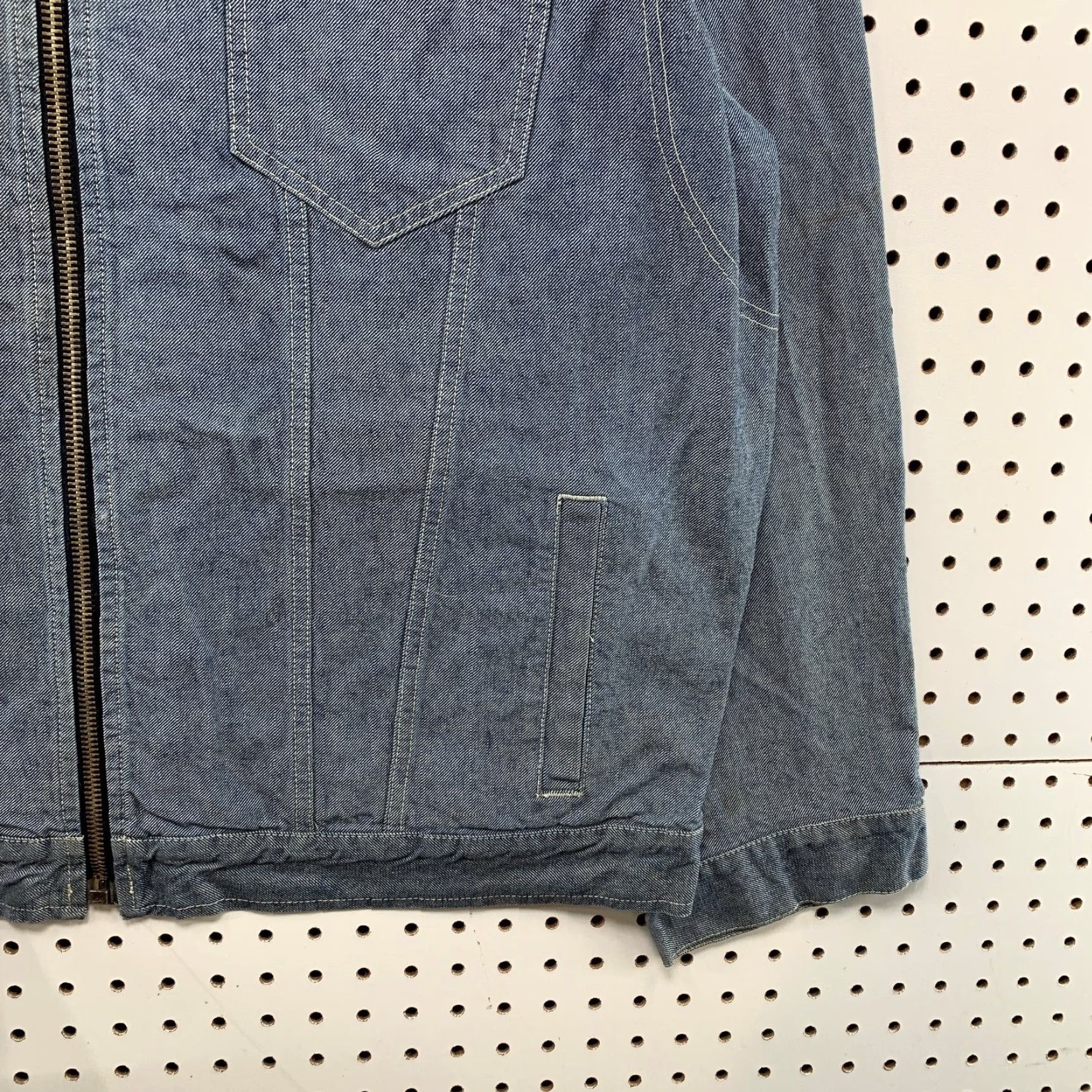 Vintage VINTAGE Iceberg Jeans Denim Jacket Men 3XL Blue Zip Trucker Pocket Italy Jacket Mens 90s denim Jacket Iceberg Italy Size US 39 - 7 Thumbnail