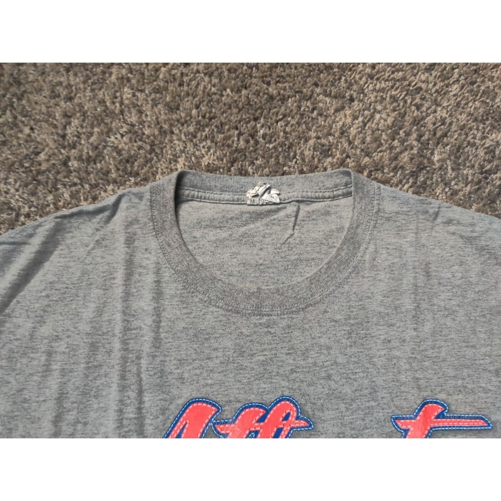 Jerzees Atlanta Gerogia Shirt Adult Mens XL Gray Red Spell Out Size US XL / EU 56 / 4 - 11 Thumbnail