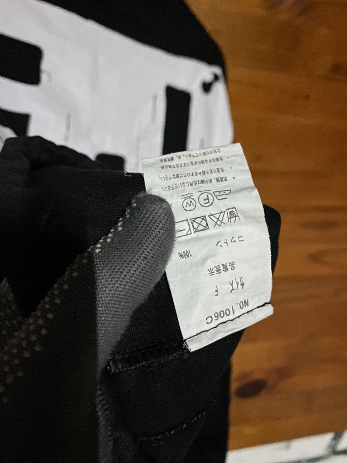 CRYX Graphic Hooded Jacket Black White Streetwear Urbanstyle