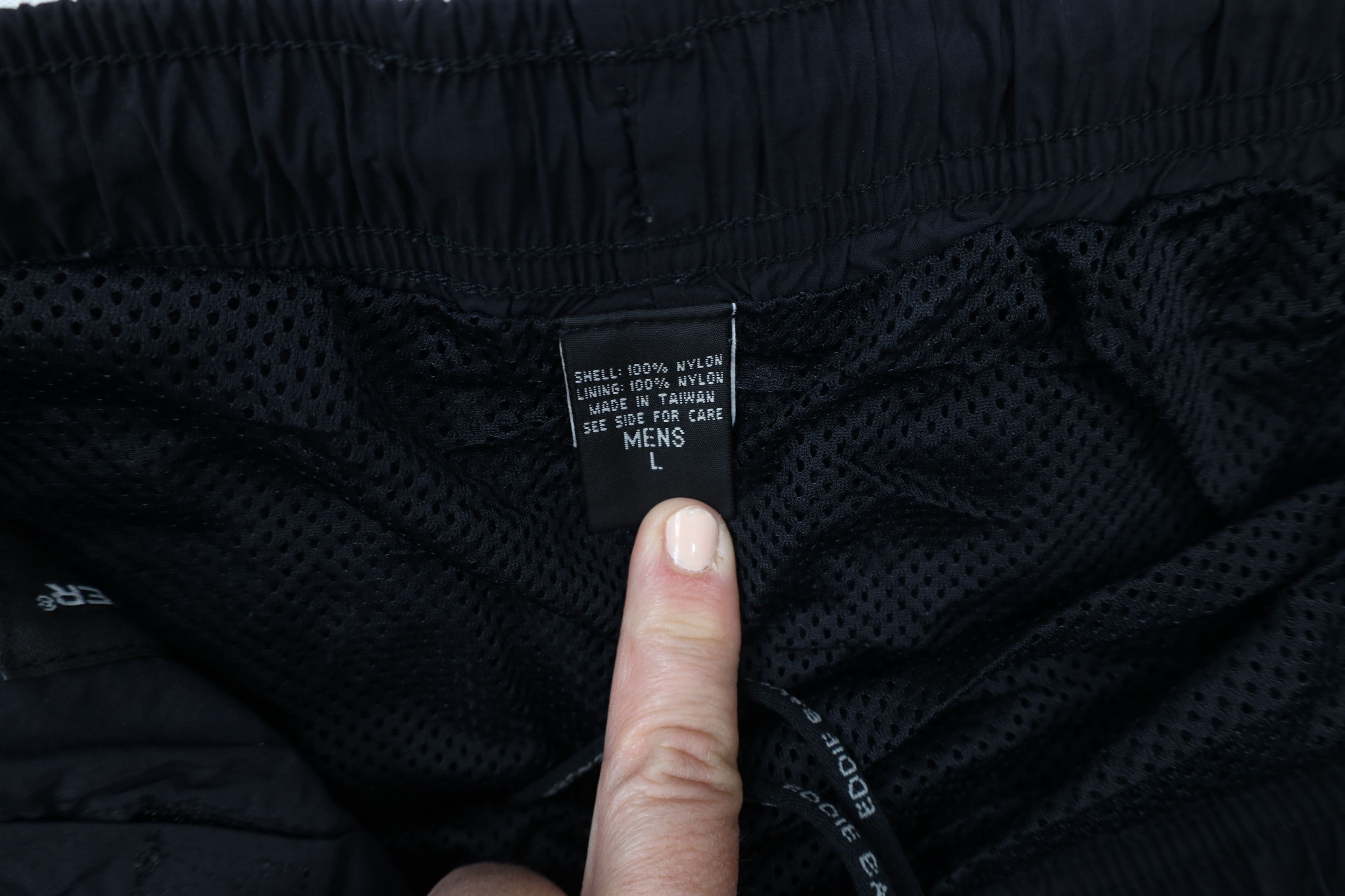Eddie Bauer × Vintage Vintage 90s Eddie Bauer EbTek Lined Above Knee Belted Shorts Size US 36 / EU 52 - 7 Thumbnail