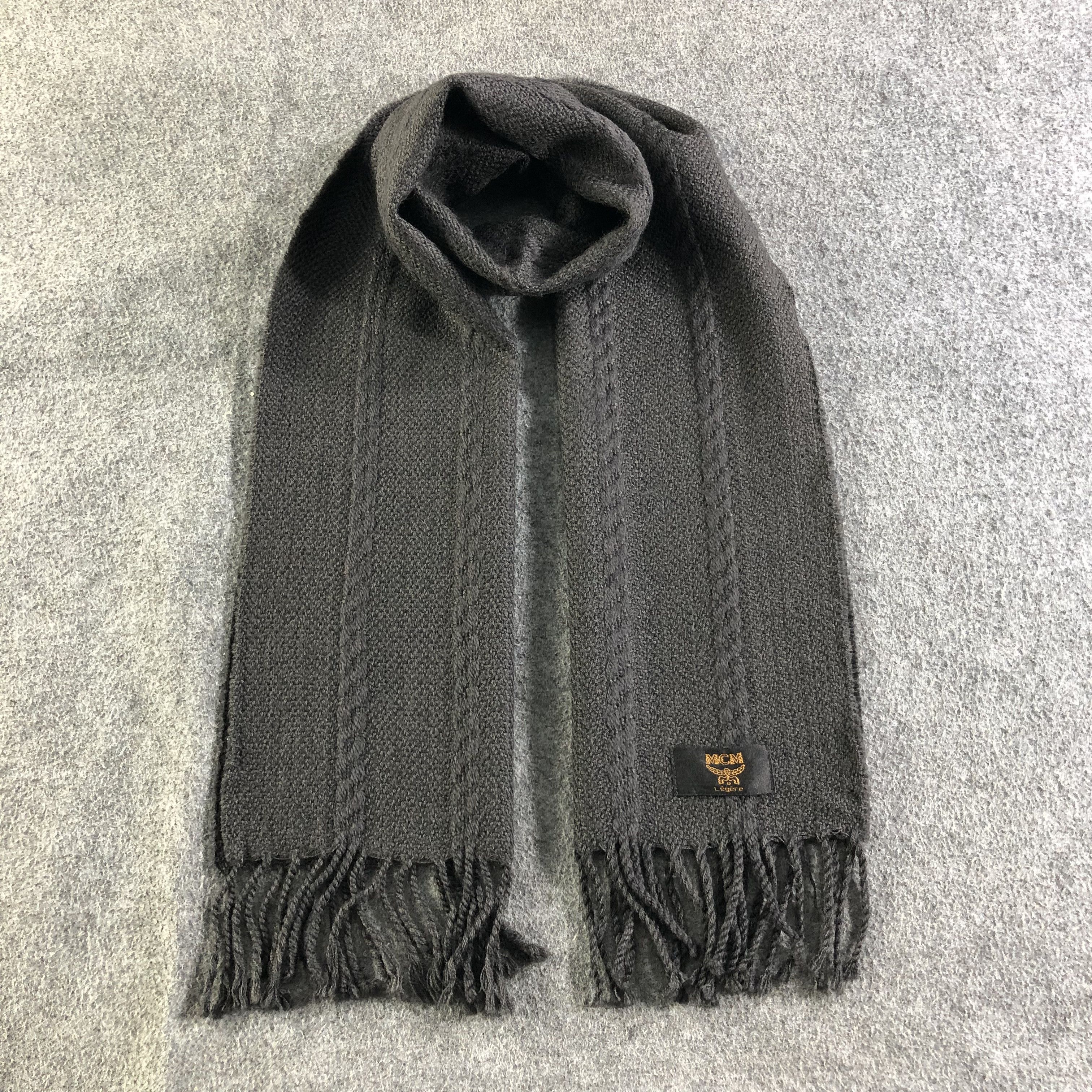 MCM MCM Cable Knit Wool Scarf Muffler V1925 Size ONE SIZE - 1 Thumbnail
