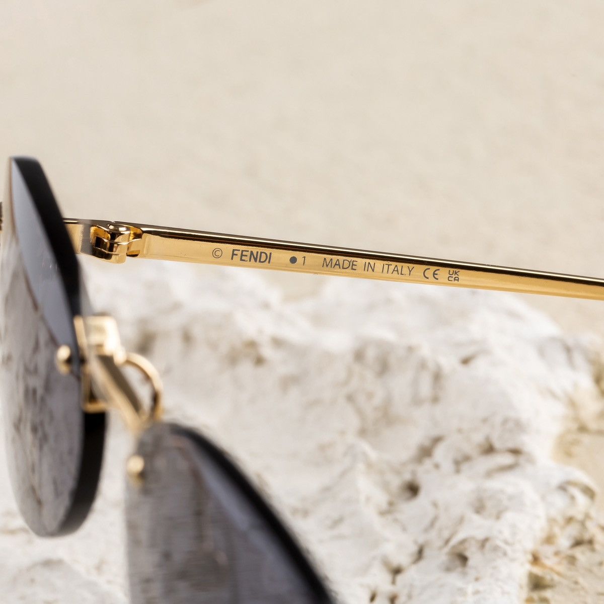 Fendi FENDI FE4075US 30V SUNGLASSES Size ONE SIZE - 3 Thumbnail