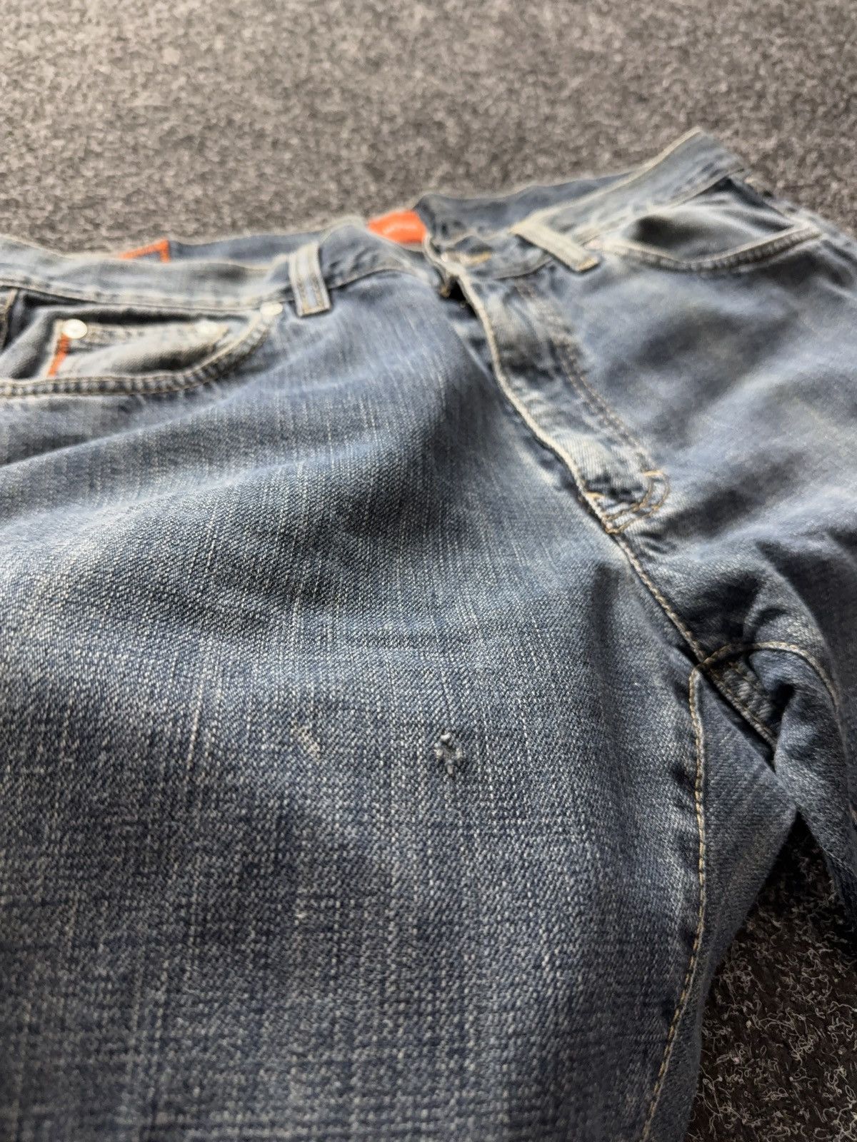 Hugo Boss Vintage 00s Distressed Hugo Boss Orange Blue Denim Jeans Size US 34 / EU 50 - 15 Thumbnail