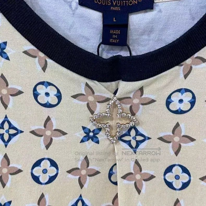 Louis Vuitton Louis Vuitton Full-print presbyopic diamond button short s Size US L / EU 52-54 / 3 - 6 Thumbnail