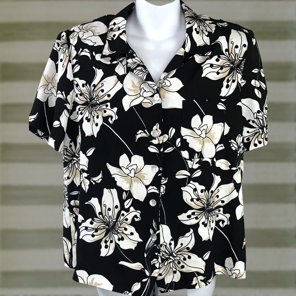 Vintage Alfred Dunner Hawaiian Shirt Top 14 Black Floral Short Sleeve Blouse Casual Beach Tropical Women XS-XL Size XL / US 12-14 / IT 48-50 - 1 Thumbnail