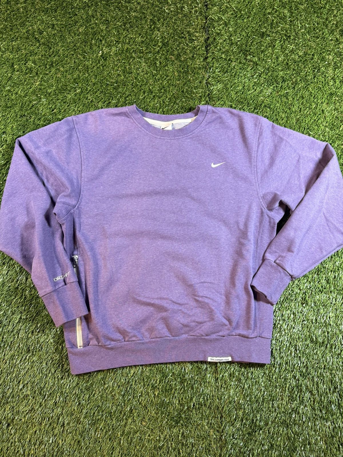 Nike Vintage Y2k Nike Essential Swoosh Purple Crewneck Sweatshirt Size US M / EU 48-50 / 2 - 1 Thumbnail