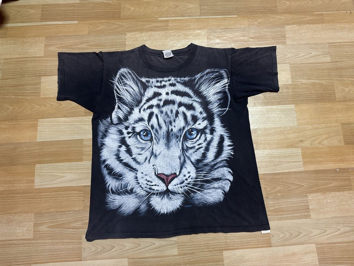 Habitat × Vintage Vintage 1995’s Habitat White Tiger Faded Tee rare Size US XL / EU 56 / 4 - 1 Thumbnail