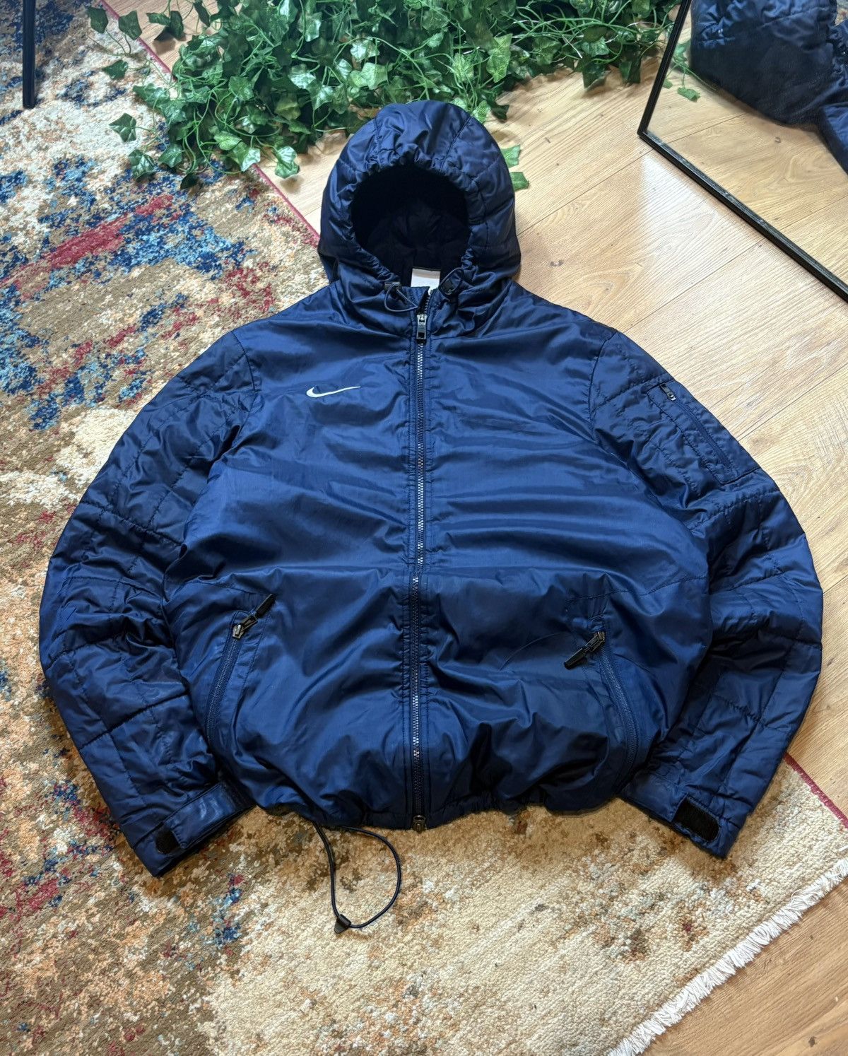 Nike 90s Nike Vintage Swoosh Logo Retro Outdoor Jacket Rare Size US L / EU 52-54 / 3 - 2 Thumbnail
