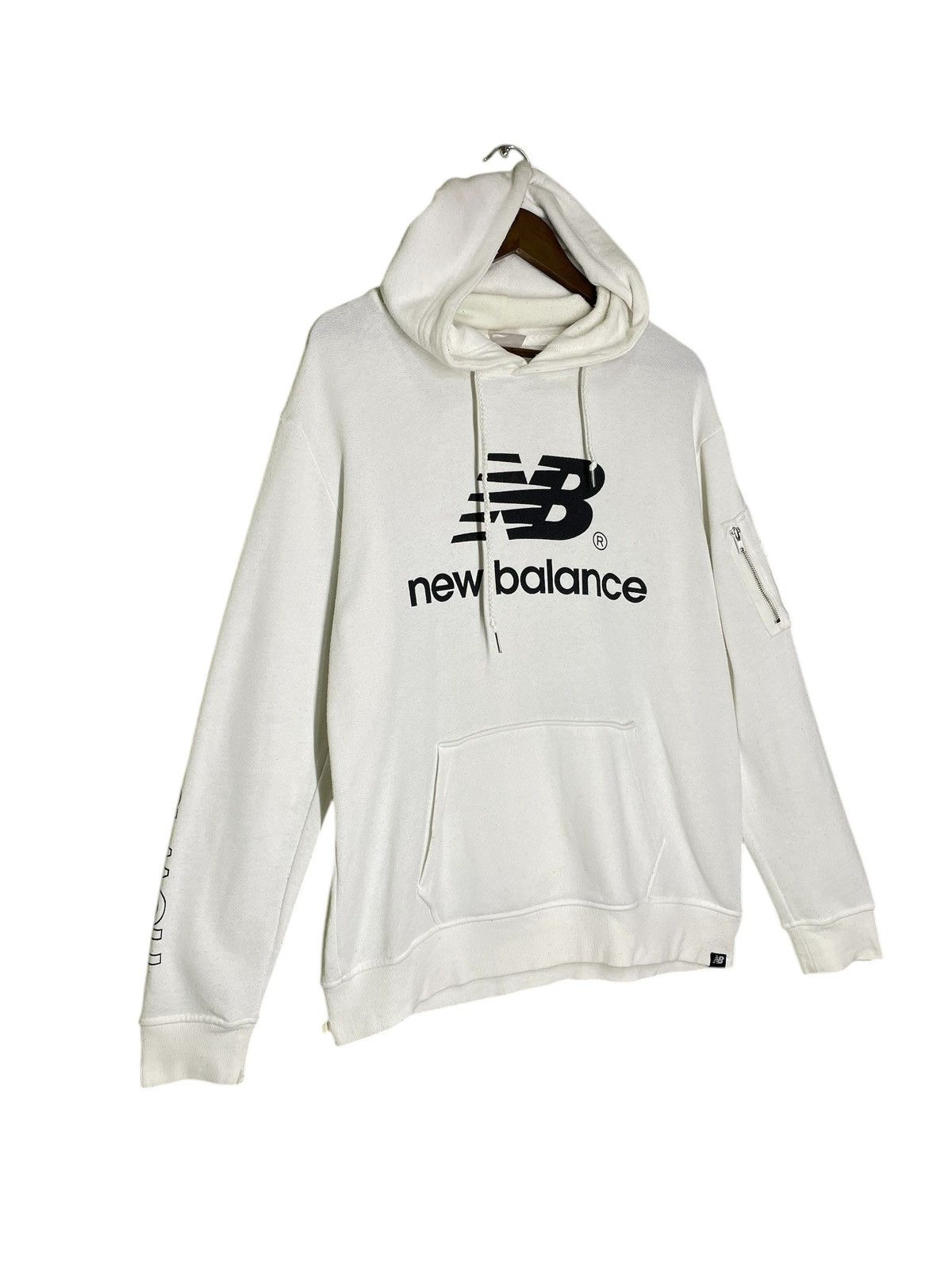 Other NEW BALANCE hoodie big logo printed sweatshirt size M Size US M / EU 48-50 / 2 - 3 Thumbnail