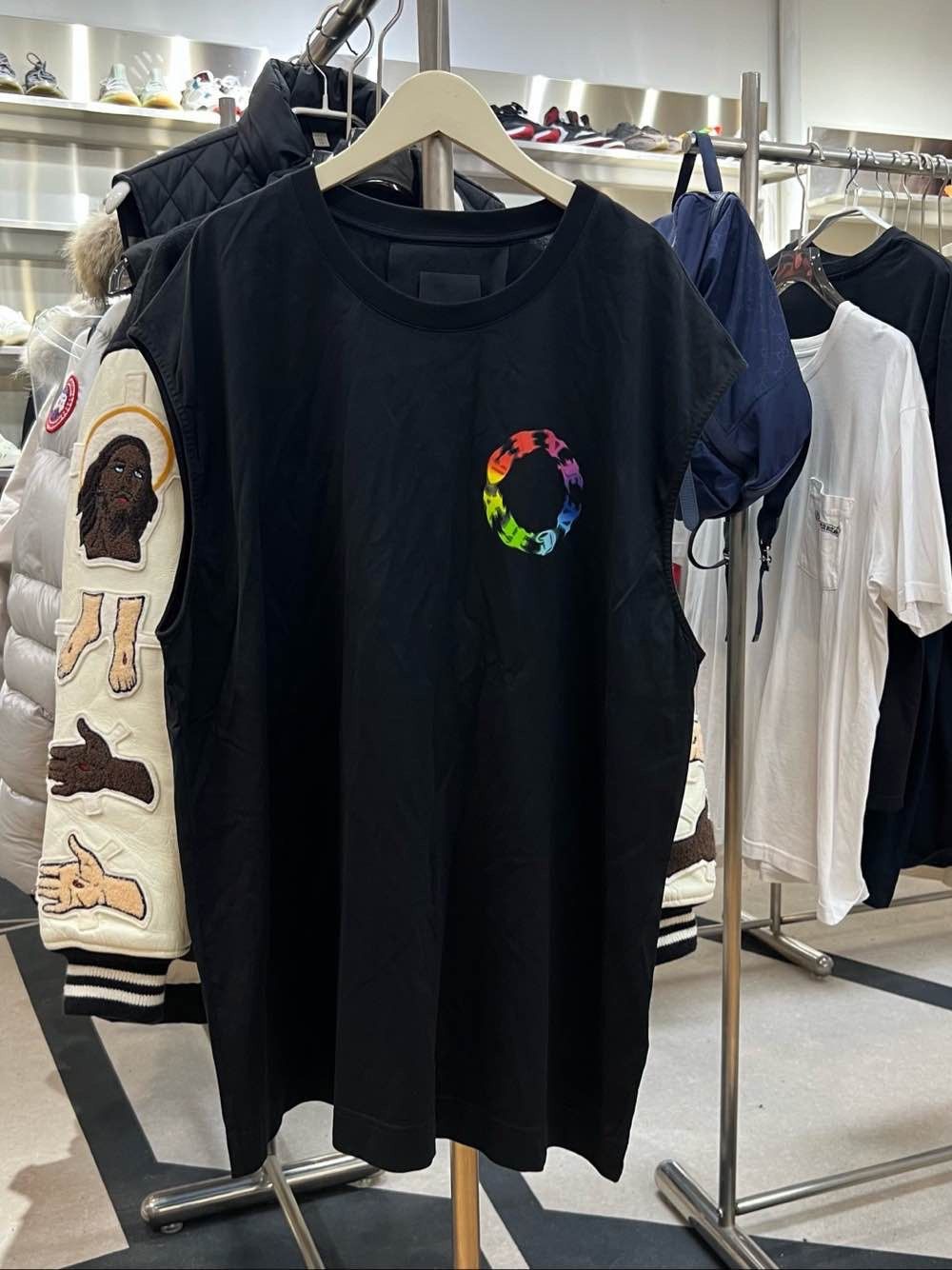 Givenchy Givenchy Rainbow Logo Tank Top Size XXL Size US XXL / EU 58 / 5 - 1 Thumbnail