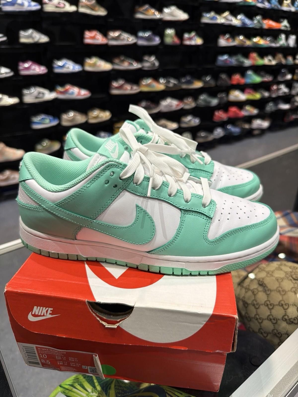 Nike Nike Dunk Low Green Glow Size 10 Women’s/Mens 8.5 Authentic Size US 10 / IT 40 - 3 Thumbnail