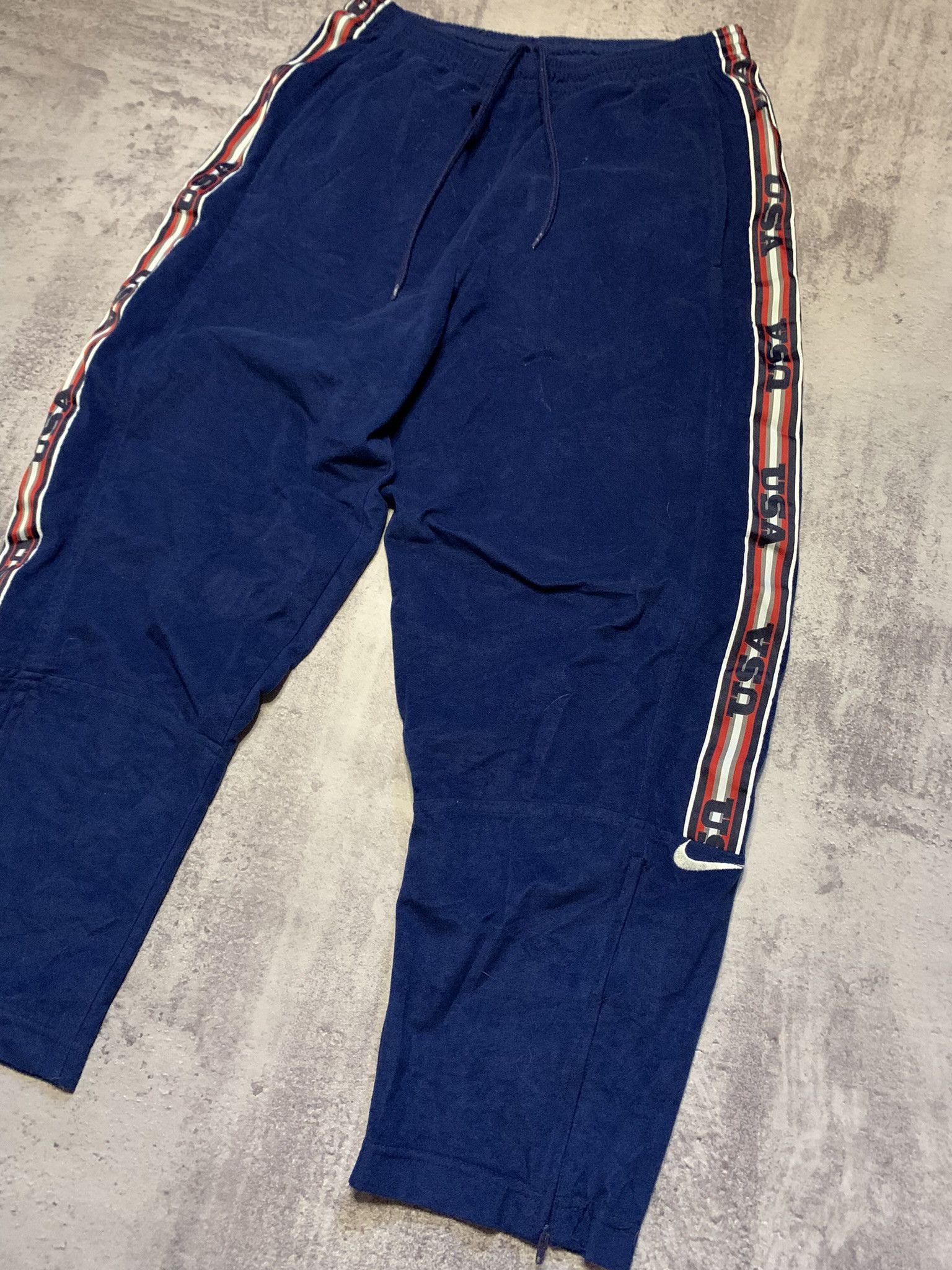 Nike Crazy 90s Vintage Nike USA velour Sweatpants Y2K Size US 32 / EU 48 - 4 Thumbnail