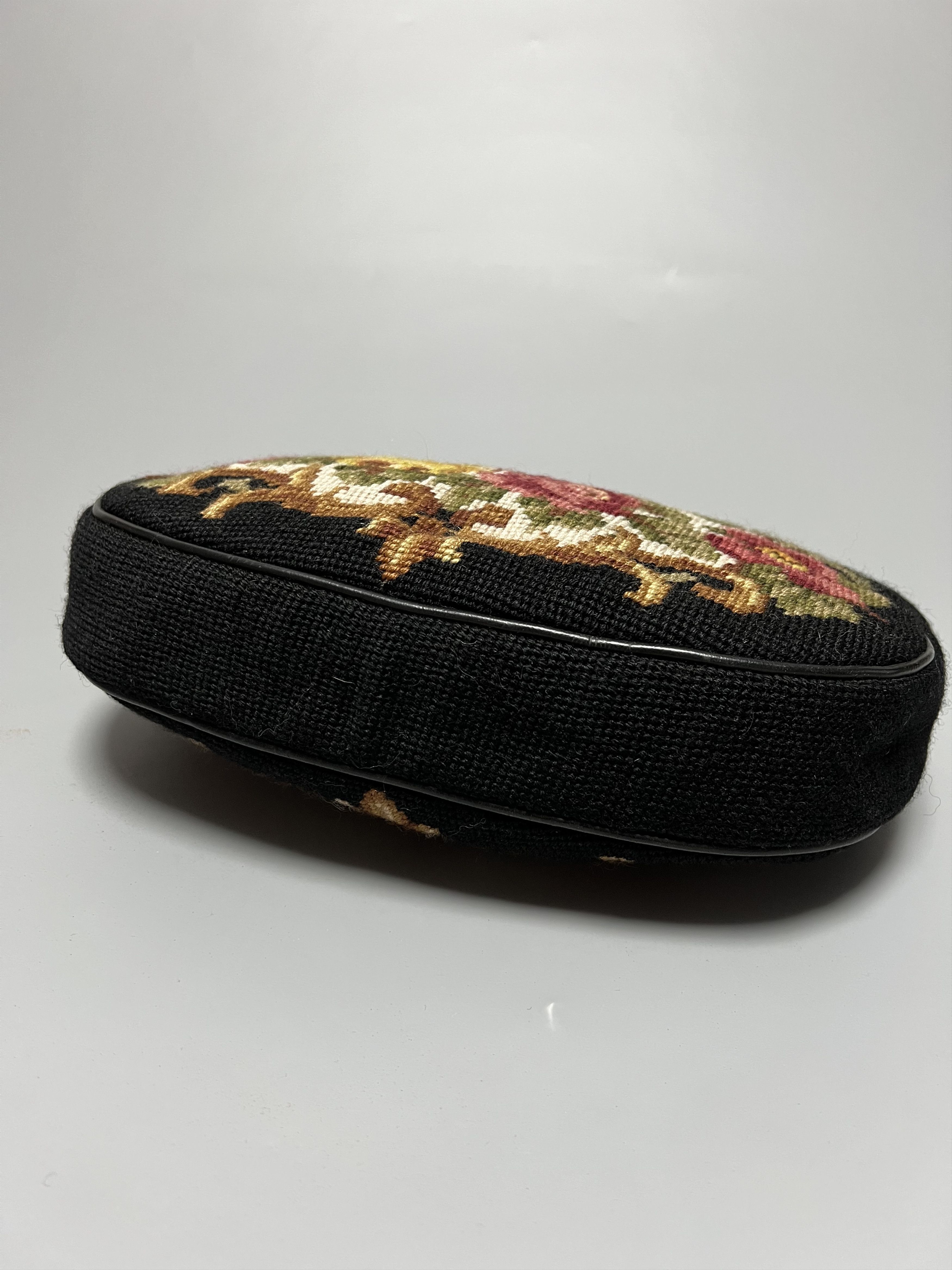 Handmade Rare Vintage Hand Made Shoulder Bag Embroidered Flower Size ONE SIZE - 4 Thumbnail
