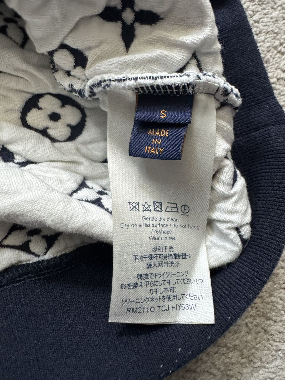 Louis Vuitton Louis Vuitton Monogram Sweater Size US S / EU 44-46 / 1 - 3 Thumbnail