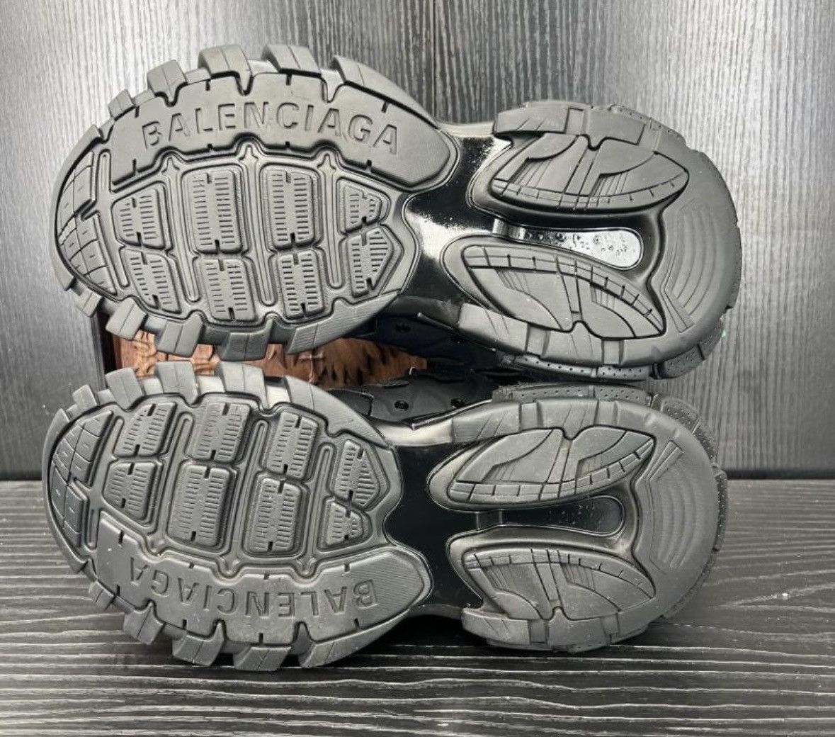 Balenciaga balenciaga sneakers. wxx Size US 9 / EU 42 - 4 Thumbnail
