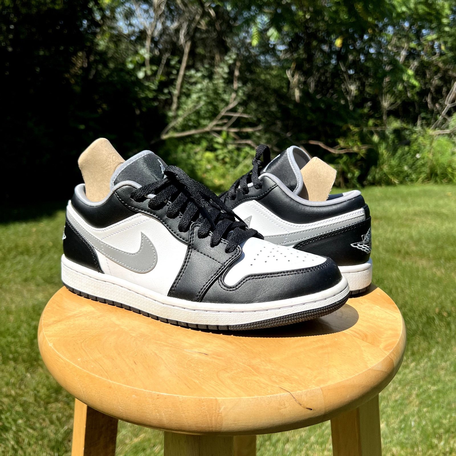 Jordan Brand × Nike Nike Air Jordan 1 Low Black Medium Grey Men's Shoes Size 8.5 Size US 8.5 / EU 41-42 - 1 Thumbnail