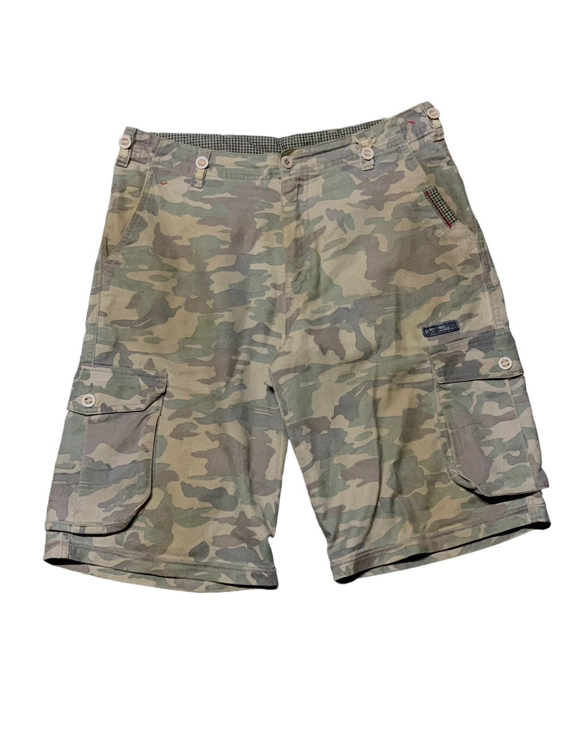 💥ACCEPT BINDING💥 Y2K ROAR Camo Cargo Shorts