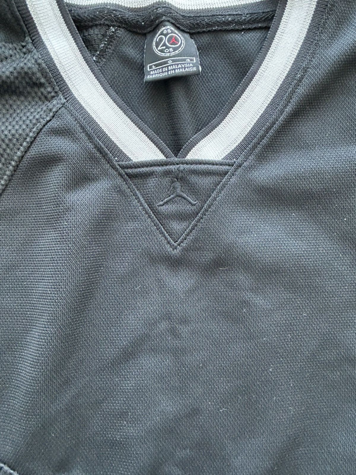 Jordan Brand Vintage Y2K Air Jordan Jersey 20th Anniversary Size US XL / EU 56 / 4 - 4 Thumbnail