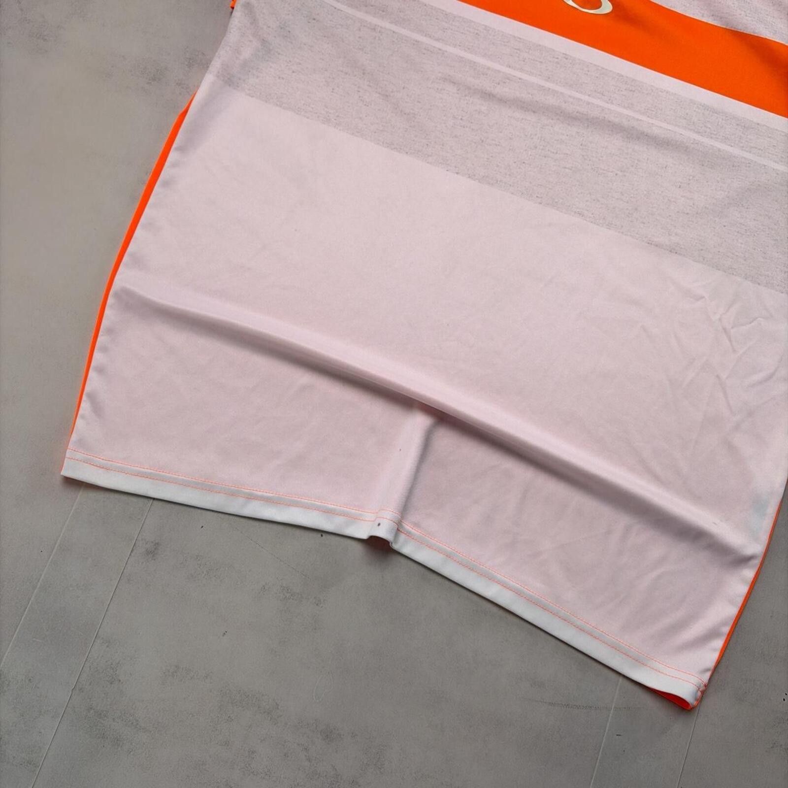 Oakley Y2K Orange Oakley Dri Fit Center Logo Golf Polo Shirt Size US S / EU 44-46 / 1 - 5 Thumbnail