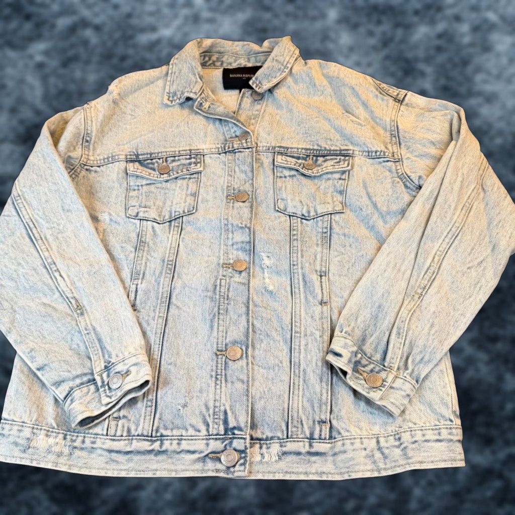 Banana Republic VINTAGE Banana Republic Denim Jacket Womens XS Acid Wash Distressed Trucker Light Wash Button Up Short Sleeve Casual Streetwear Size XS / US 0-2 / IT 36-38 - 1 Thumbnail