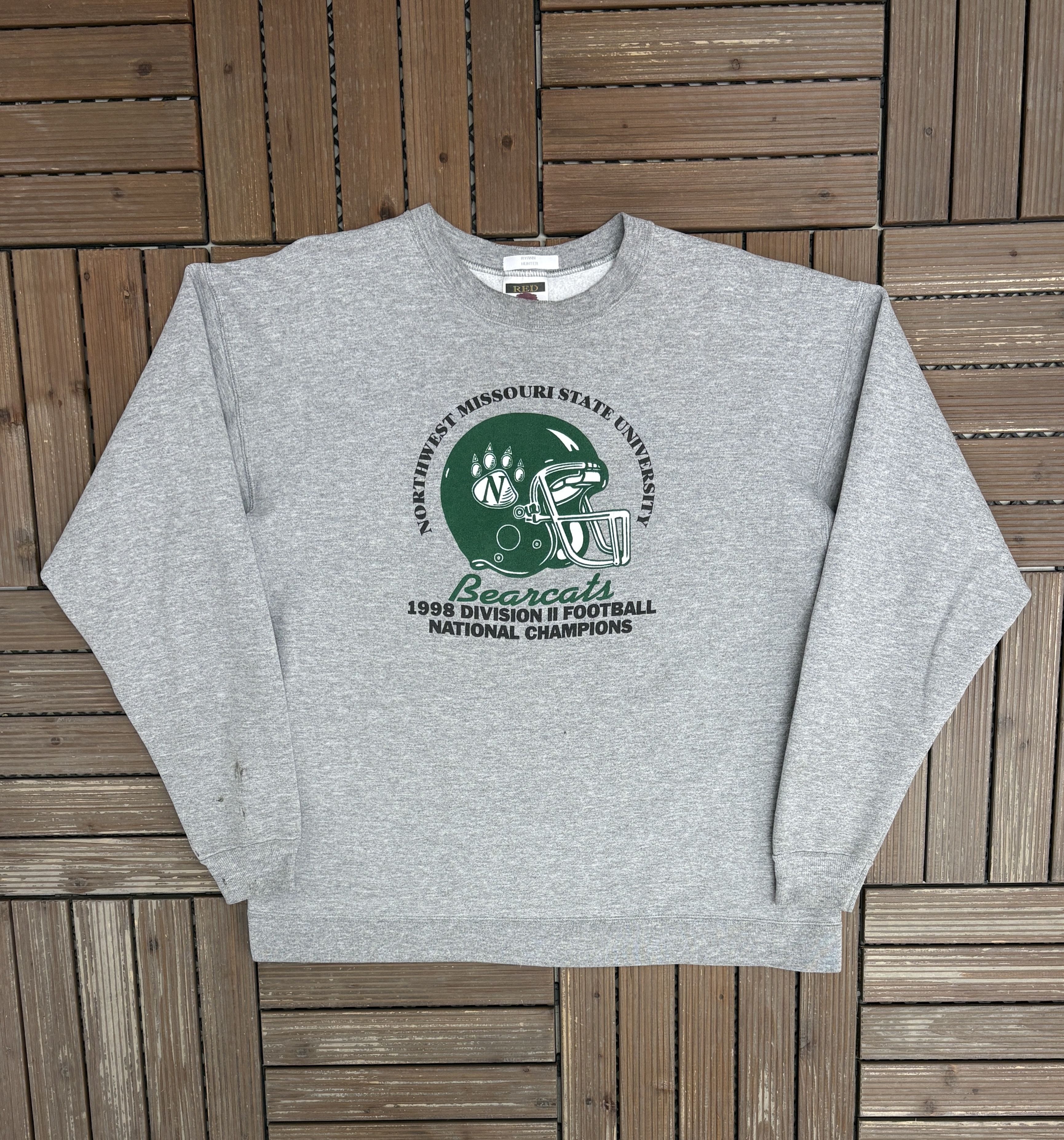 Vintage Northwest Missouri State Bearcats Champions 1998 Crewneck Size US XL / EU 56 / 4 - 1 Thumbnail