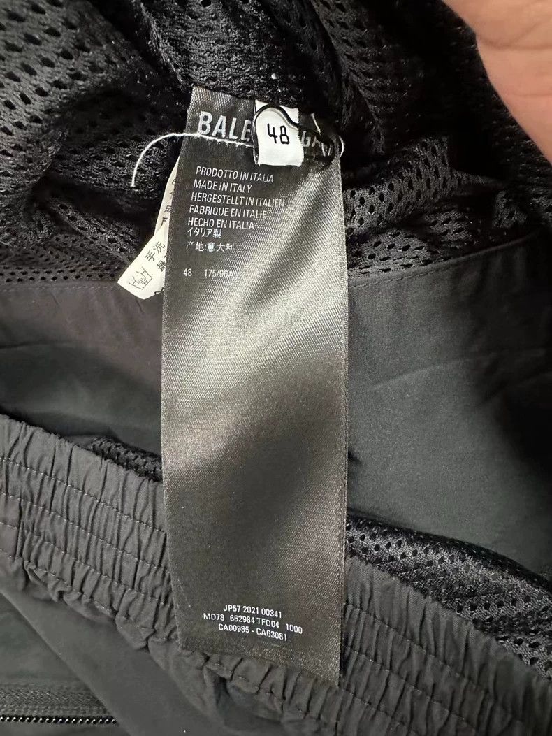 Balenciaga Balenciaga Embroidered letter jacket Size US M / EU 48-50 / 2 - 4 Thumbnail