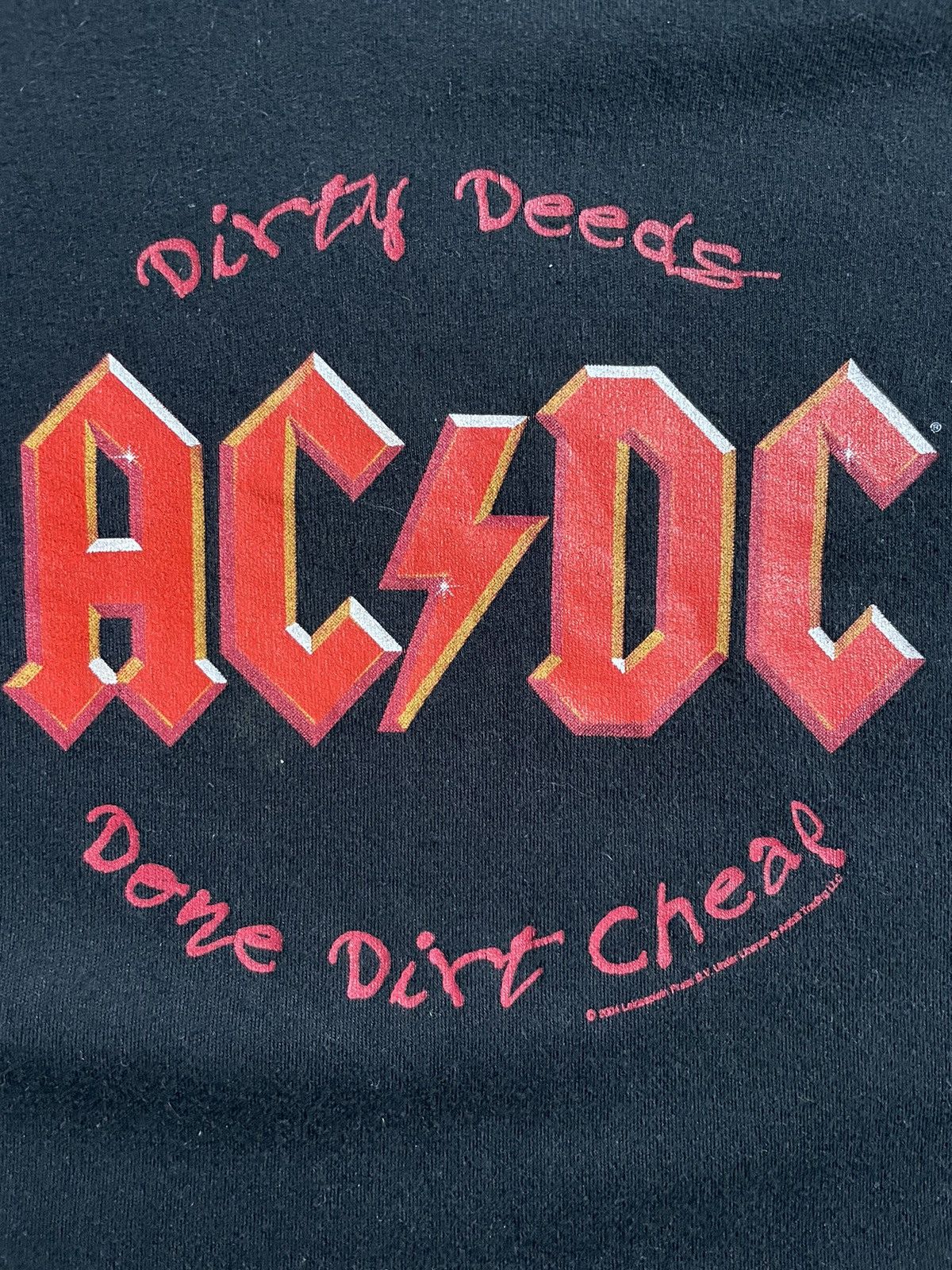 AC/DC × Band Tees × Vintage Vintage AC/DC Dirty Deeds 2004 T-Shirt Size L / US 10 / IT 46 - 4 Thumbnail
