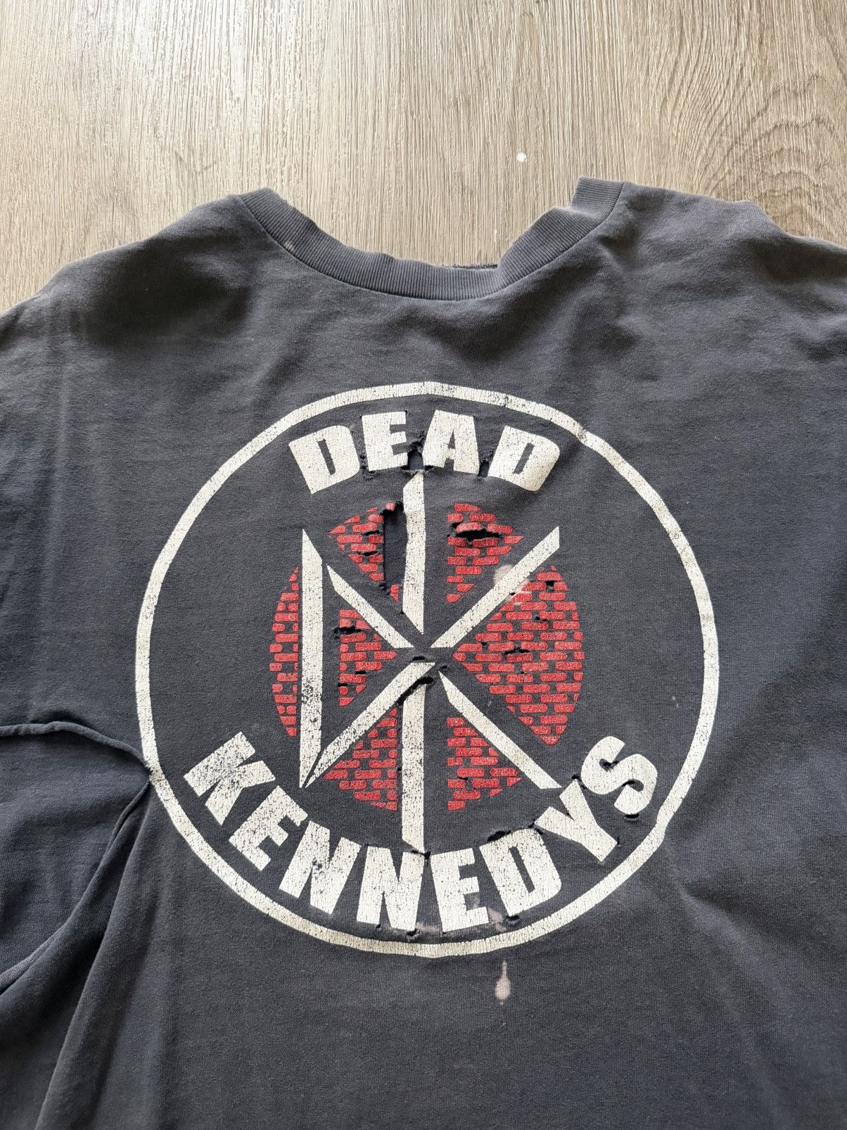 Vintage Dead Kennedy’s Distressed Tee Size US XL / EU 56 / 4 - 5 Thumbnail