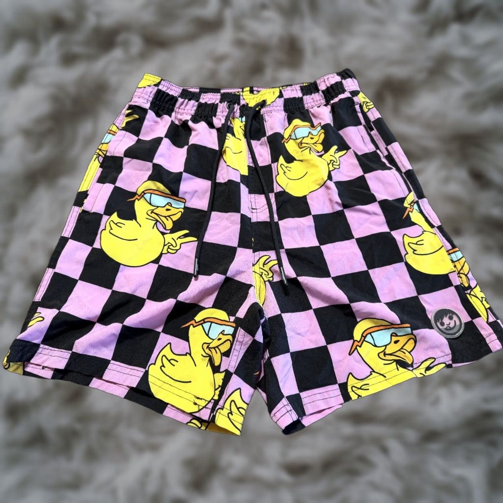 Vintage Neff Swim Shorts Trunks Men's Medium Lightweight Stretch 5" Inseam Ducky Chill Pink Ducks Size US 31 - 1 Thumbnail
