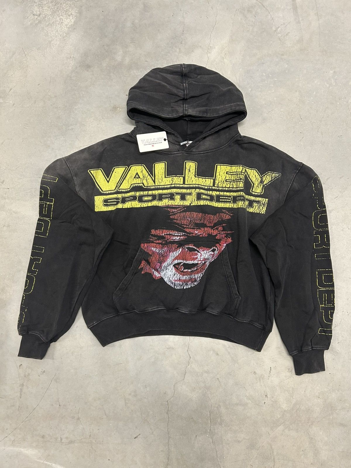 Vale Forever Valley Black Yellow Hellboy Pullover Hoodie