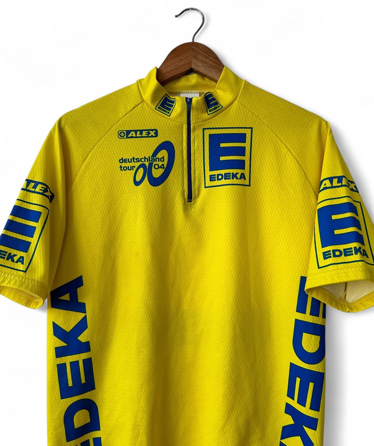Vintage 2004 Germany Tour EDEKA Cycling Team Shirt Jersey Size S Size US S / EU 44-46 / 1 - 3 Thumbnail