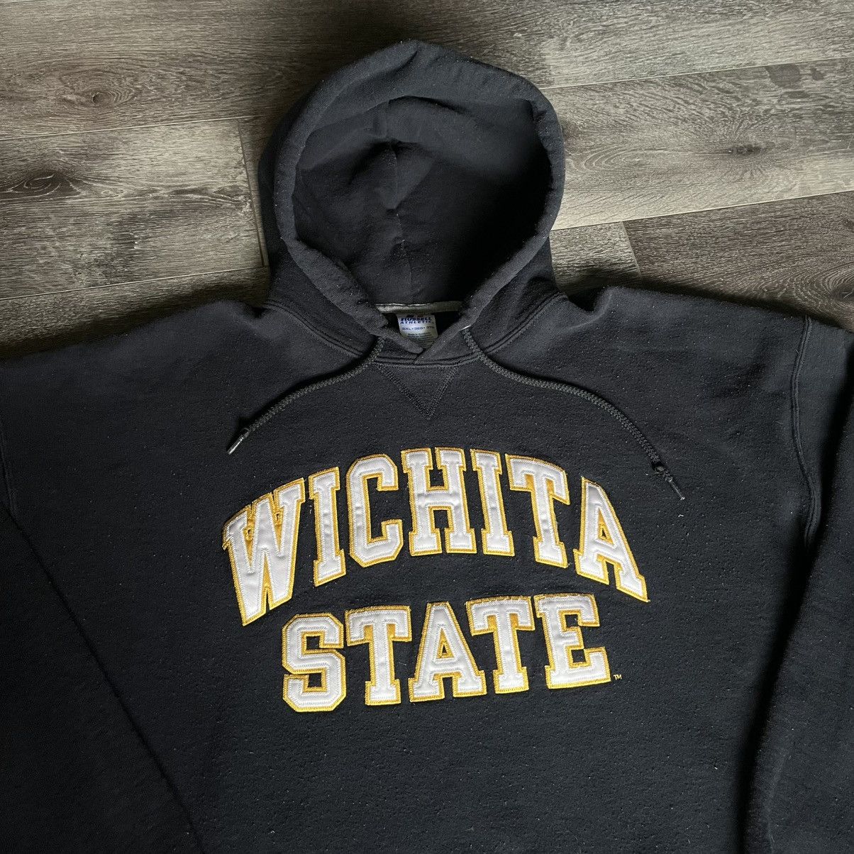 Russell Athletic Vintage Russell Athletic Wichita State College Logo Hoodie Size US XXL / EU 58 / 5 - 4 Thumbnail