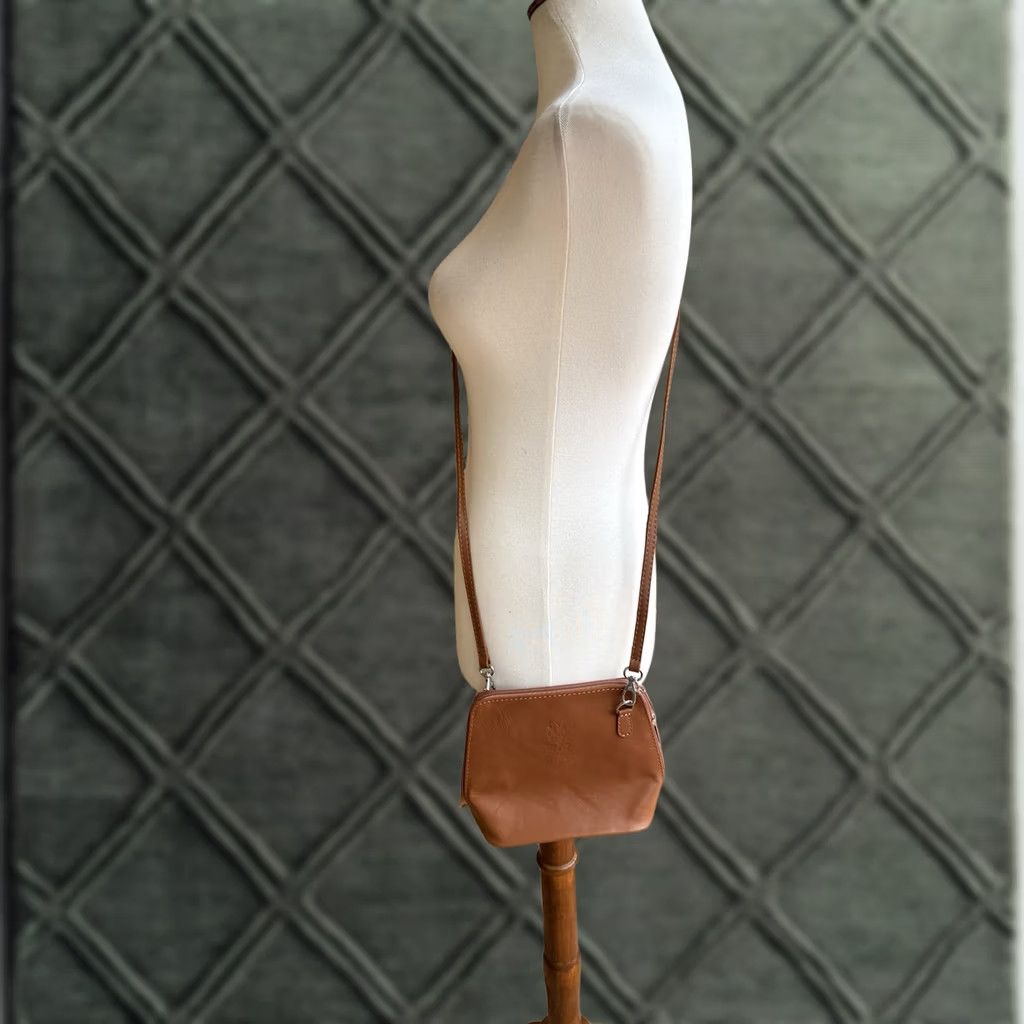 Vera Pelle Vera Pelle Crossbody Bag Small Leather Brown Italy Women's Zip Inner Dividers Silver Hardware Size ONE SIZE - 1 Thumbnail