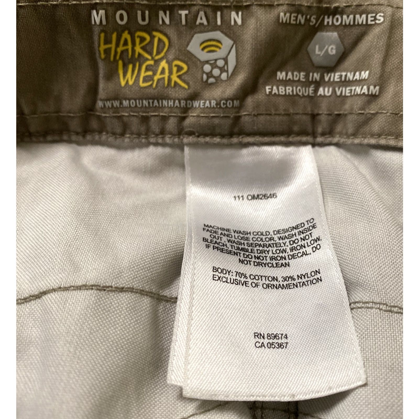 Mountain Hardwear Mountain Hardwear Hiking Shorts Mens Beige Cotton/Nylon Size L Regular Front Flat Front Button Casual Solid Size US 33 - 5 Thumbnail