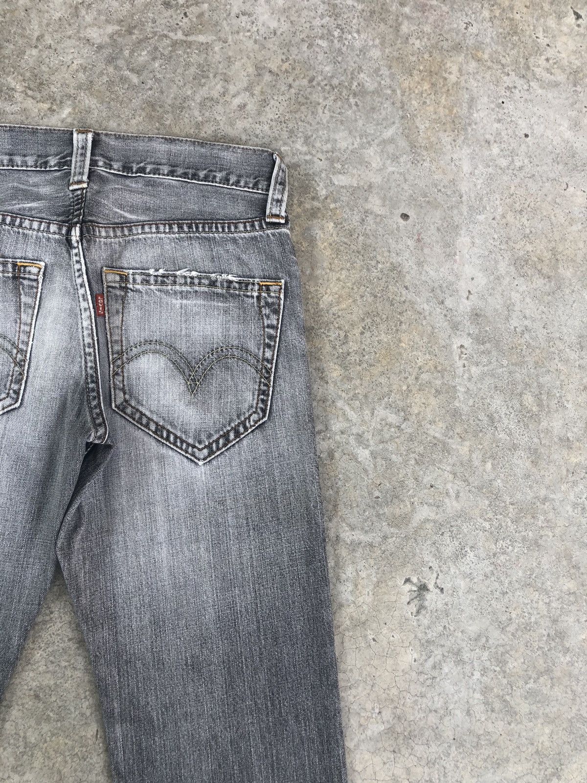 Levi's Y2k Levi’s Flared Jeans Distressed Jeans 507 Size US 32 / EU 48 - 10 Thumbnail