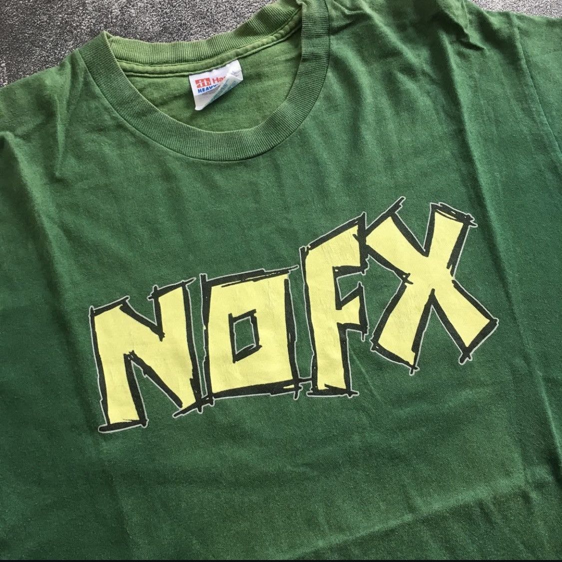 Band Tees Vintage Nofx pump up the valuum tees Size US M / EU 48-50 / 2 - 2 Thumbnail
