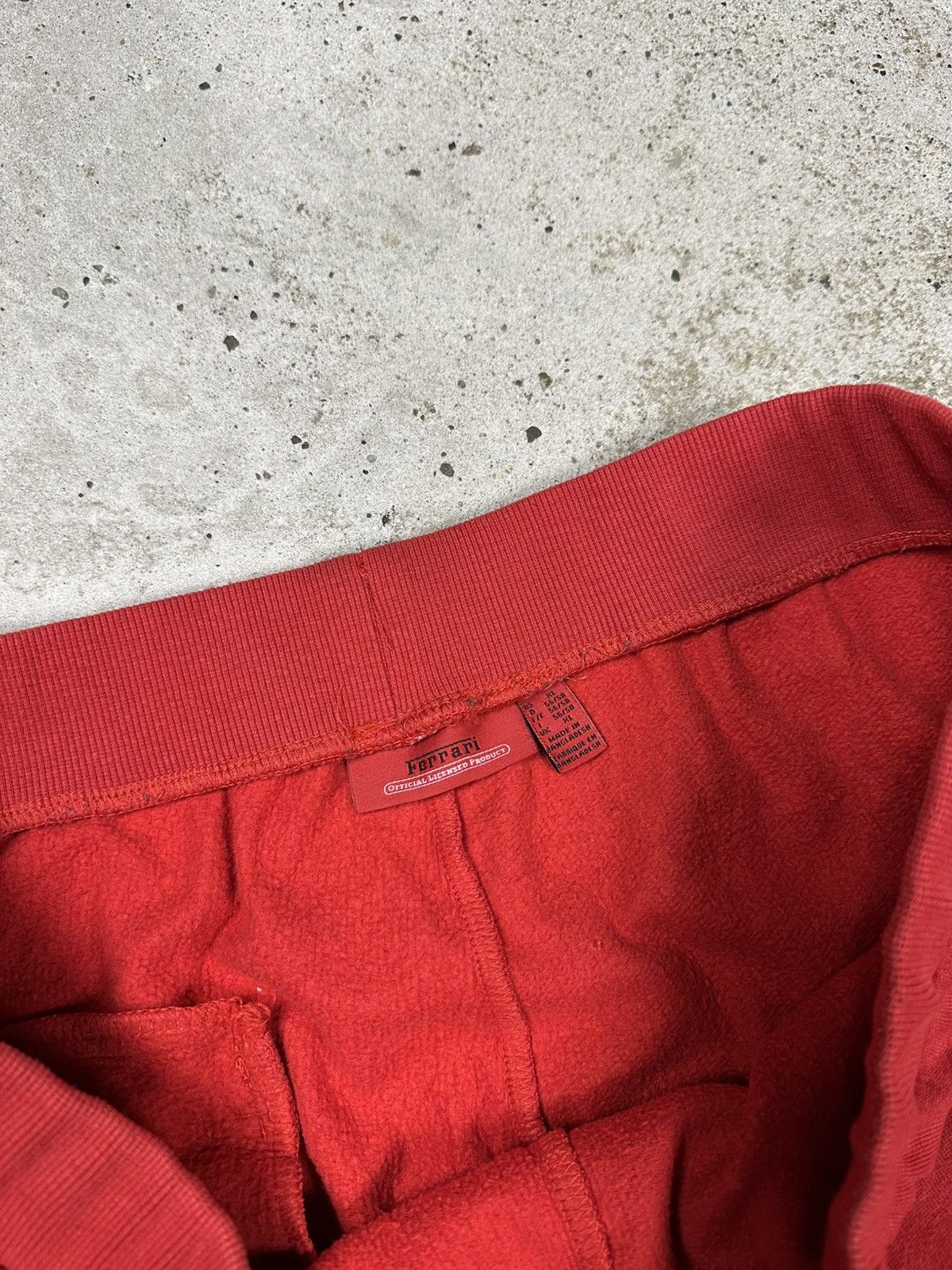 Ferrari Vintage Y2K Ferrari Scuderia Red Baggy Sweatpants Logo Size US 36 / EU 52 - 11 Thumbnail