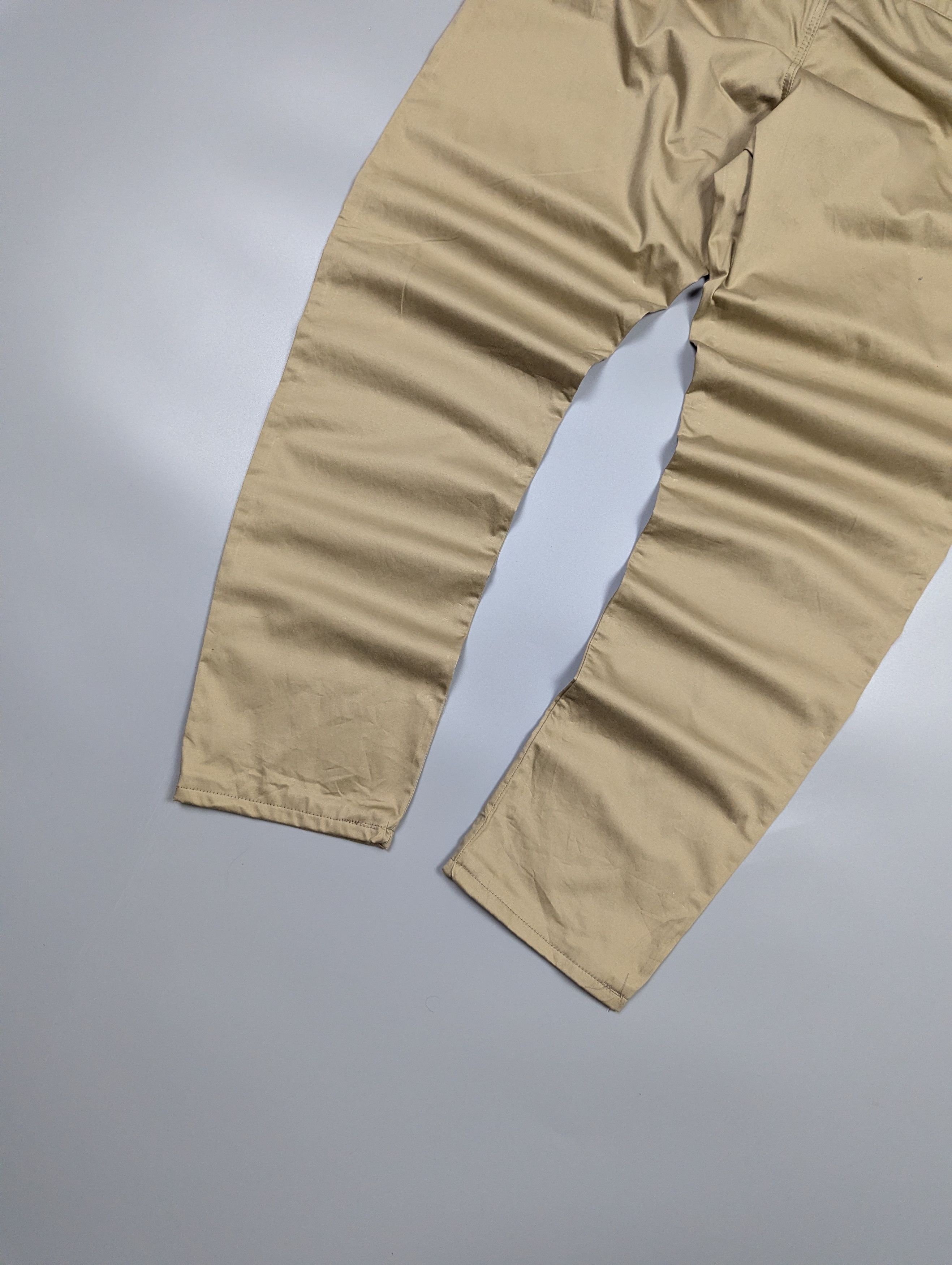 Armani Exchange New Armani Exchange Men's Slim Fit Chinos Beige Pants Size US 34 / EU 50 - 17 Thumbnail