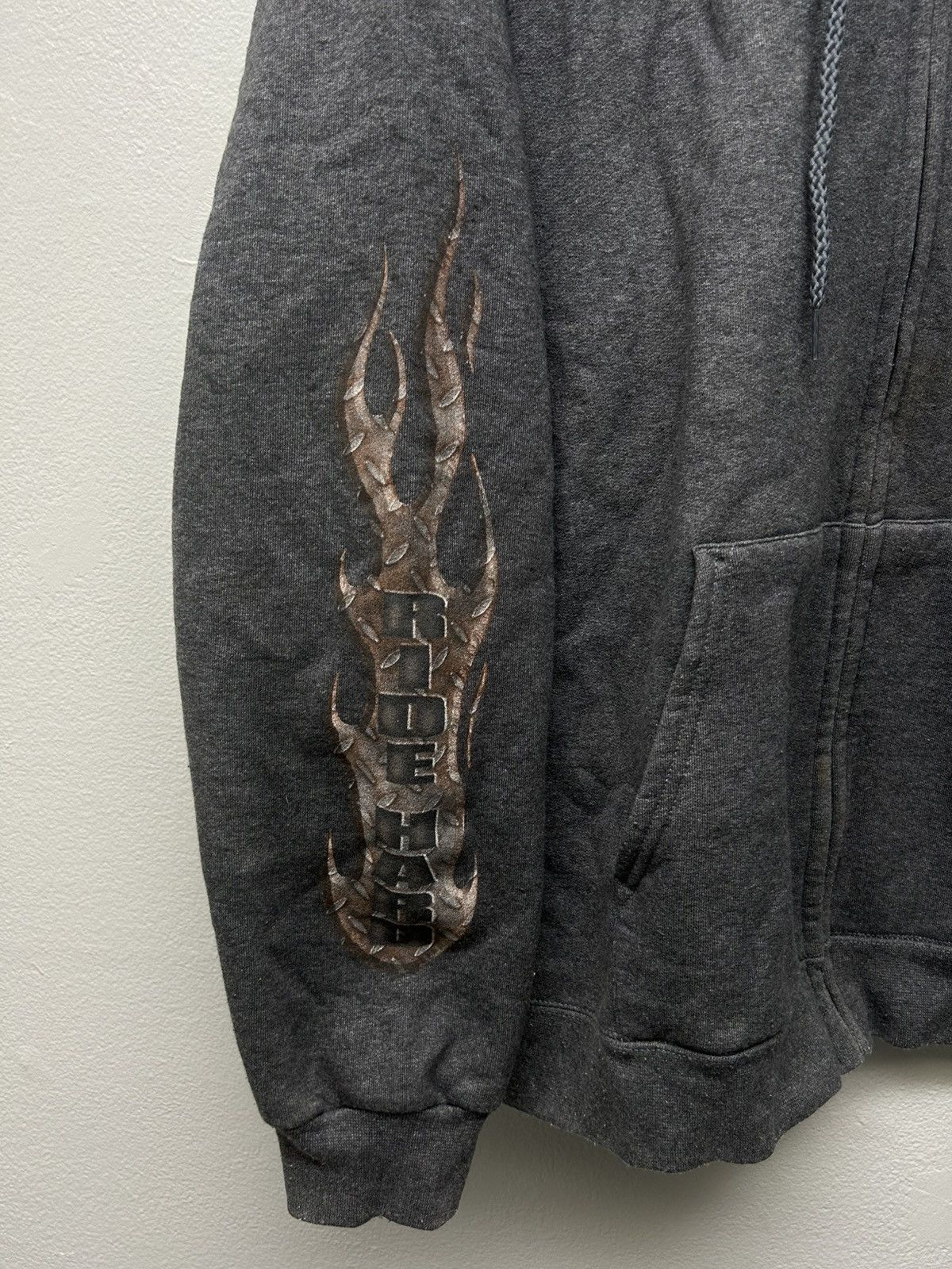 Harley Davidson 08 Harley Davidson Flame Sleeve Ride Hard Dark Grey Zip Up Size US L / EU 52-54 / 3 - 3 Thumbnail