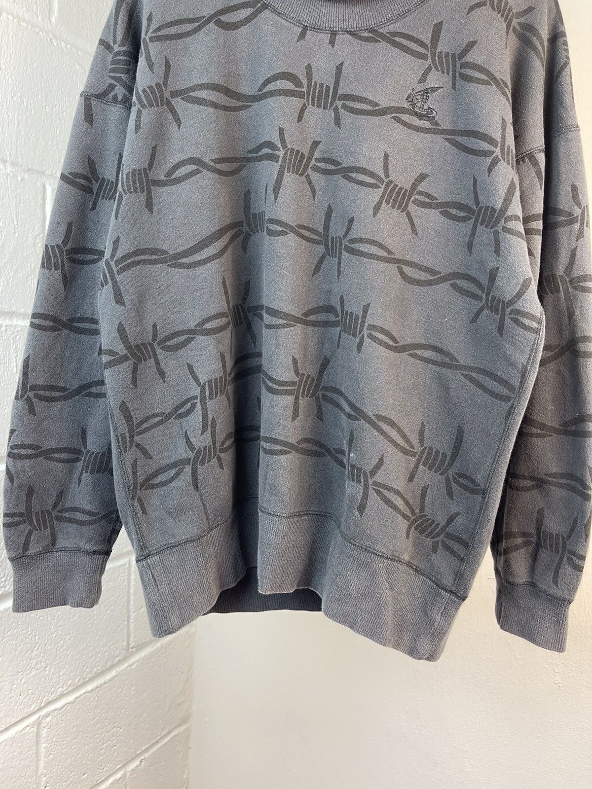 Vivienne Westwood A/W 13/14 VIVIENNE WESTWOOD BARBEDWIRE TURTLENECK Size US L / EU 52-54 / 3 - 7 Thumbnail