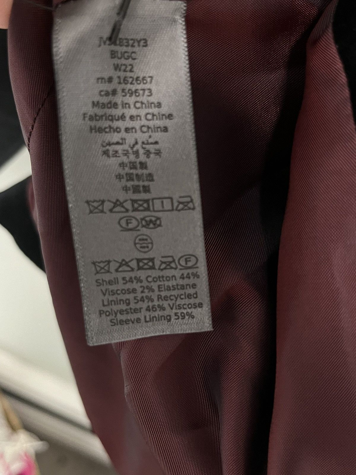 John Varvatos Crushed Velvet Button Font Jacket. Size 48 US 38 Size US M / EU 48-50 / 2 - 5 Thumbnail